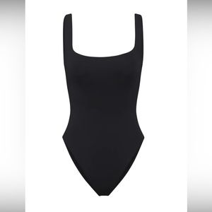 Jet Black Left On Friday Streamline Suit